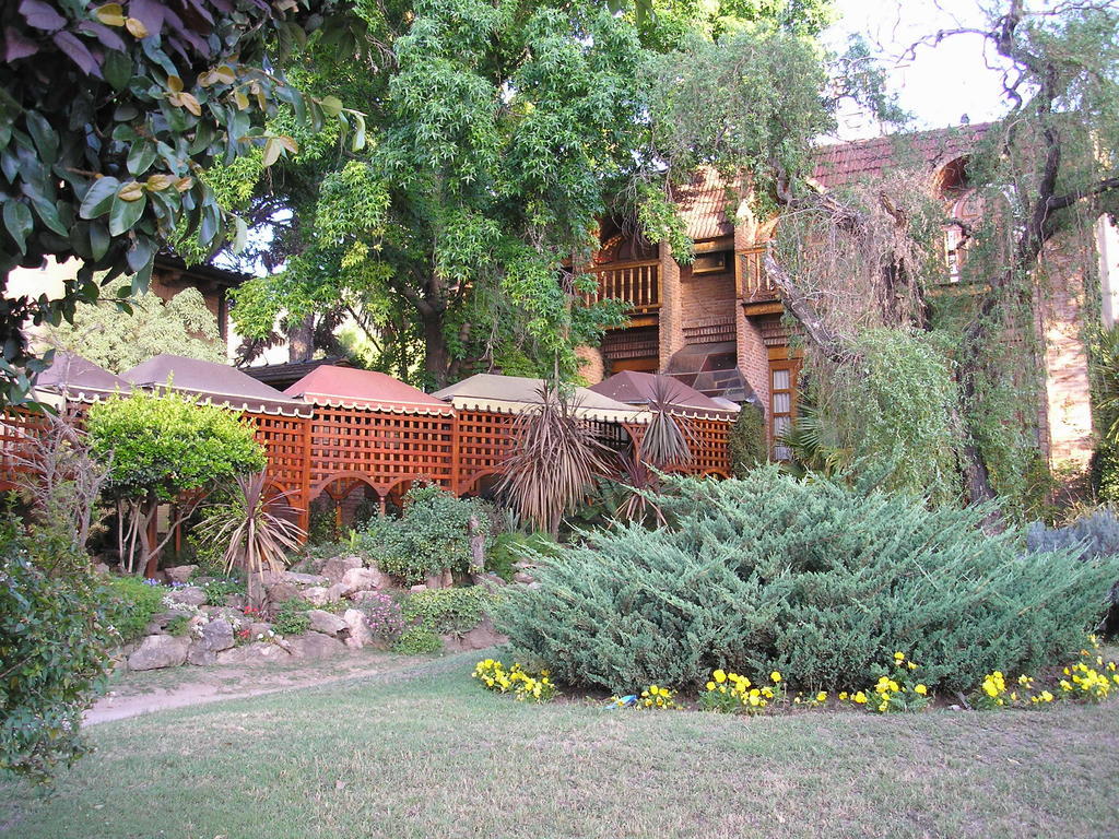 Mon Petit Hotel Villa Carlos Paz Esterno foto