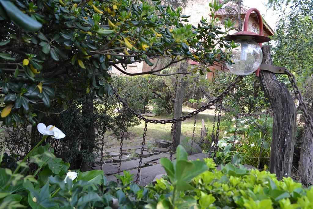 Mon Petit Hotel Villa Carlos Paz Esterno foto